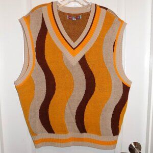 UO URBAN OUTFITTERS Mens Oversized Retro Sweater Vest Small Gold Brown Groovy